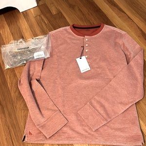 New with tags Mens shirt